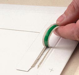 Preview: Versandtasche Pappe weiß Selbstklebeverschluß DIN A5 - A3 Höhe bis 30mm 7 Größen