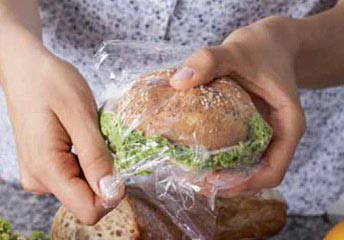 Preview: 1 Rolle Frischhaltefolie Haushaltsfolie aus PE in Faltschachtel 29 cm x 20 m